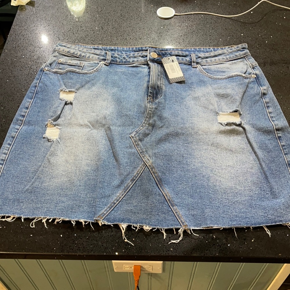Sz 22 brand new denim skirt #2011